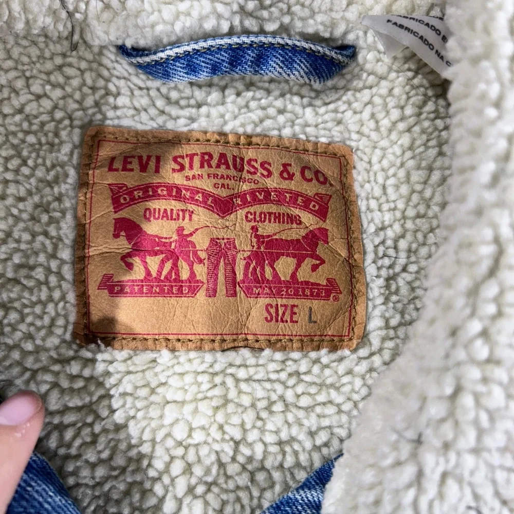 Levi's Sherpa Lined Denim Trucker Jacket Mens L Blue Good Medium Wash Classic